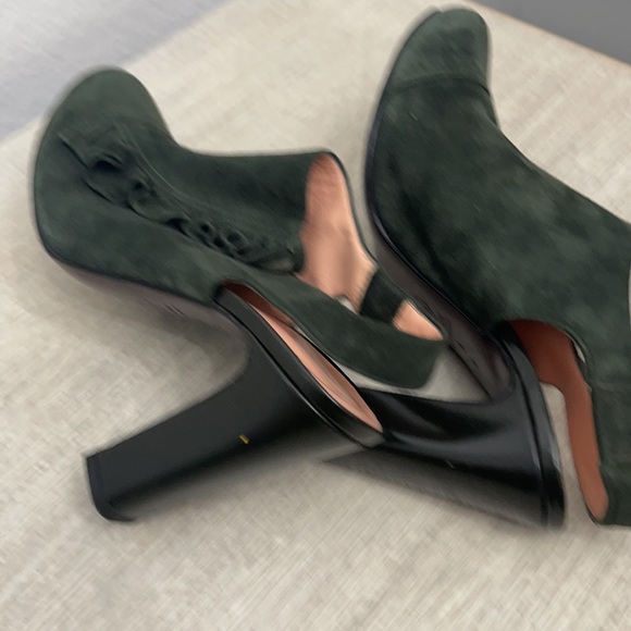 Suede Vintage Heels - Picture 9 of 9